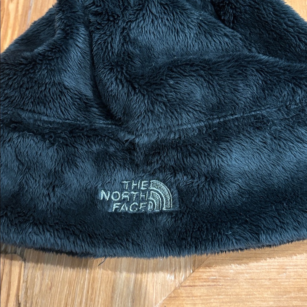 The North Face Plush Teal and Purple Hat Bundle - Picture 4 of 6